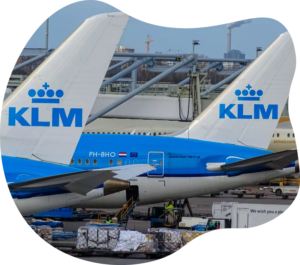 Odwołany lot KLM: jak uzyskać odszkodowanie